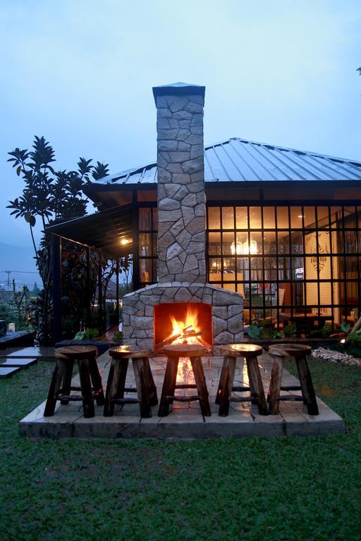 D Green Villa Lembang Zimmer foto
