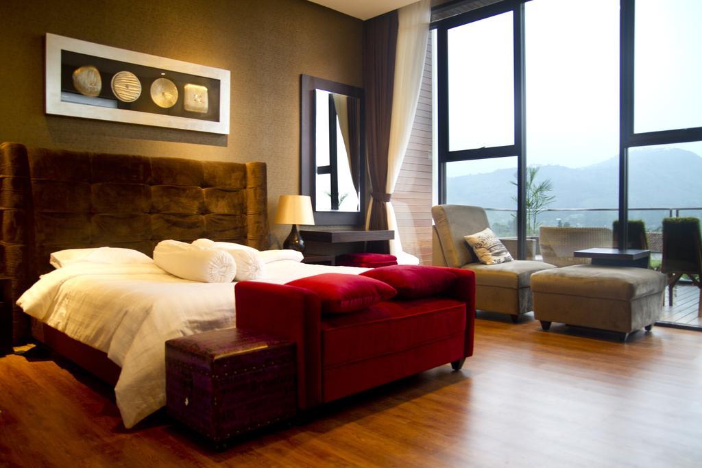 D Green Villa Lembang Zimmer foto